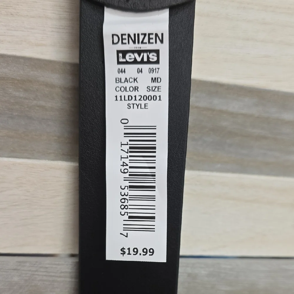 Denizen® from Levi’s® Men’s Belt – Black (Size M 34–36)